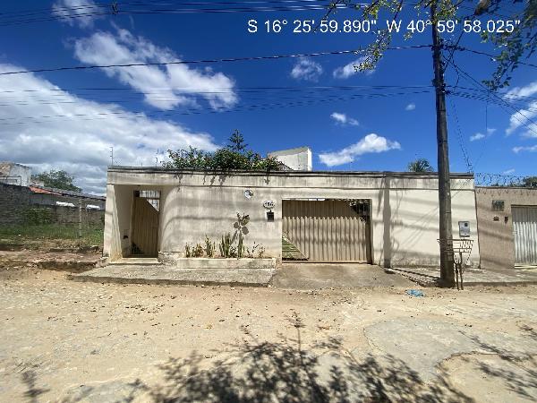 Casa - Venda, UNICAMPO, JEQUITINHONHA, MG