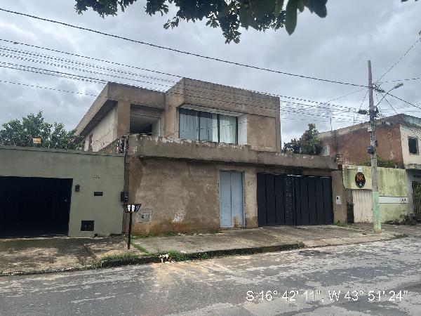 Casa - Venda, Alice Maia, MONTES CLAROS, MG