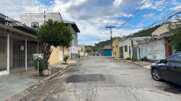 Casa - Venda, CENTRO, PEDRO LEOPOLDO, MG