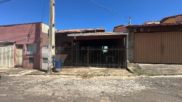 Casa - Venda, JARDIM PRIMAVERA, AREADO, MG